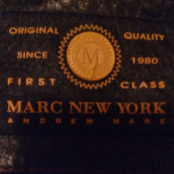 Andrew Marc genuine leather coat - Picture 2 of 2